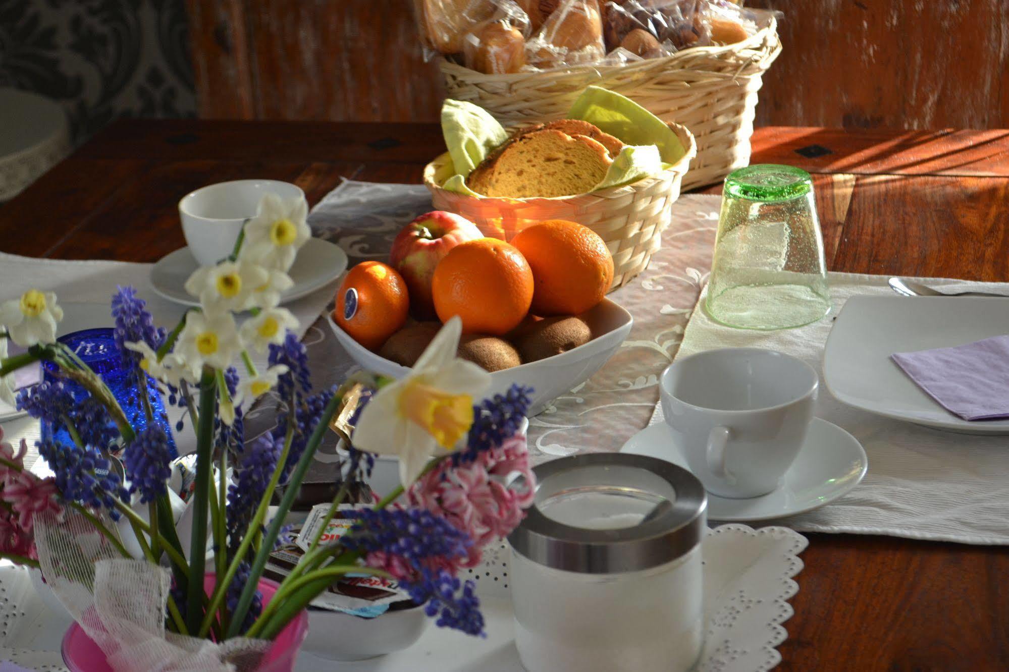 B&B Cappuccini สคิโอ ภายนอก รูปภาพ